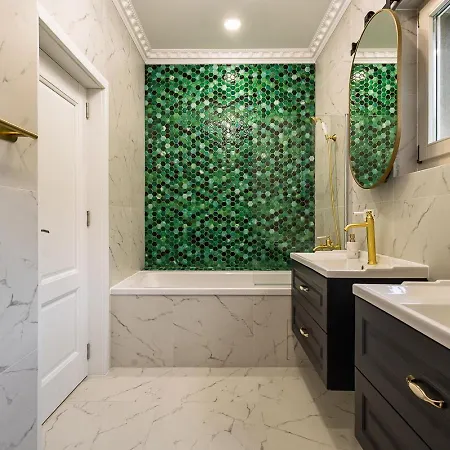 דירה Old Town View & Balcony