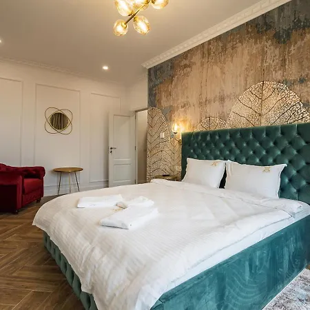 Old Town View & Balcony Апартаменти