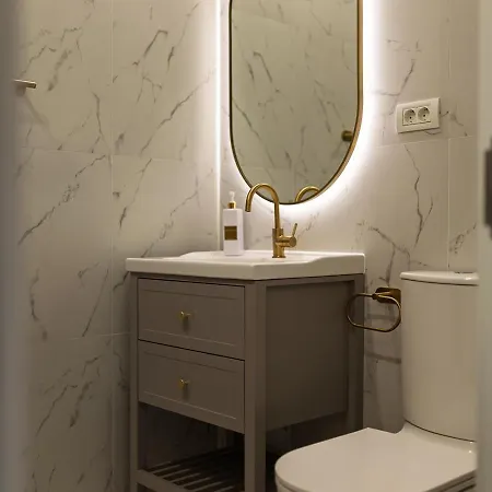 דירה Old Town View & Balcony *