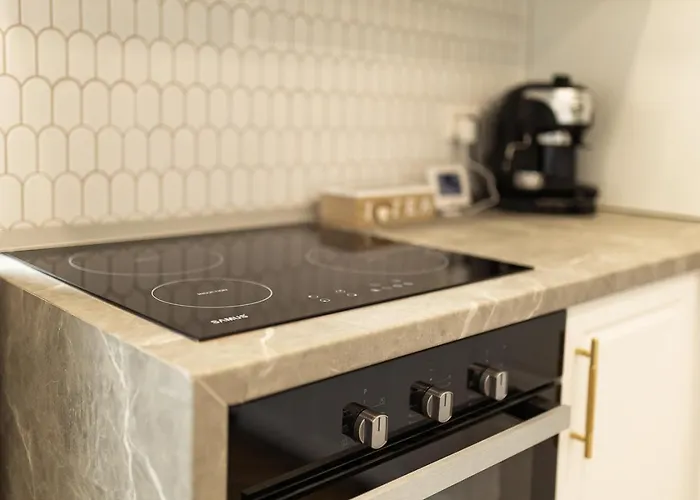 Апартаменти Old Town View & Balcony