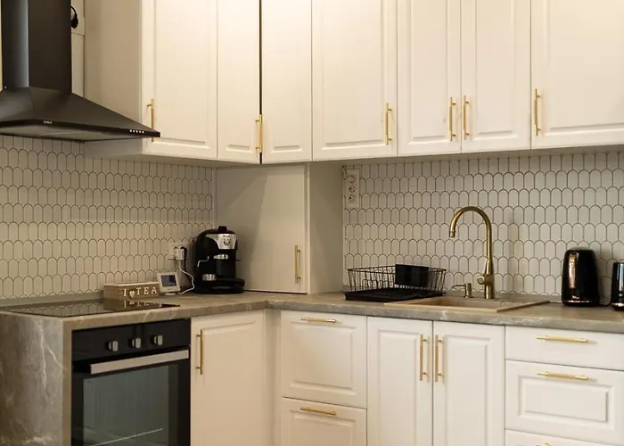 Old Town View & Balcony Апартаменти Брашов