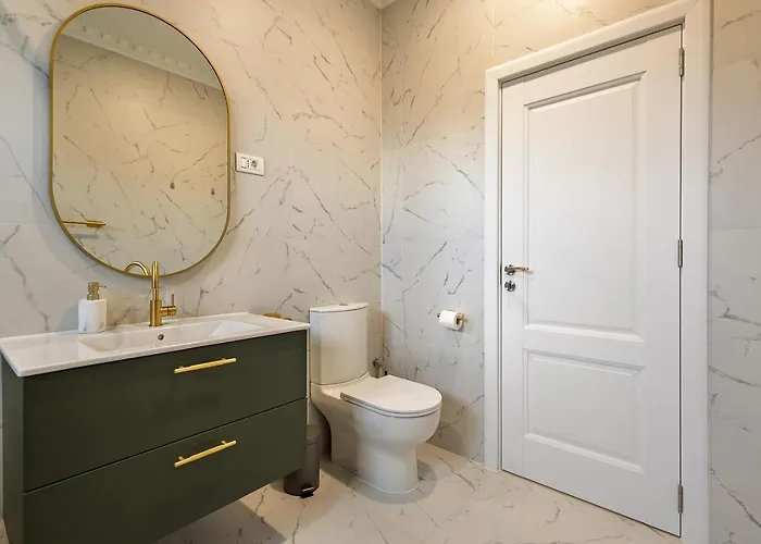 Old Town View & Balcony * Брашов