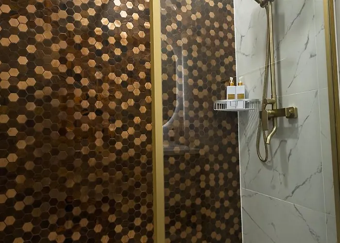 Old Town View & Balcony Апартаменти Брашов